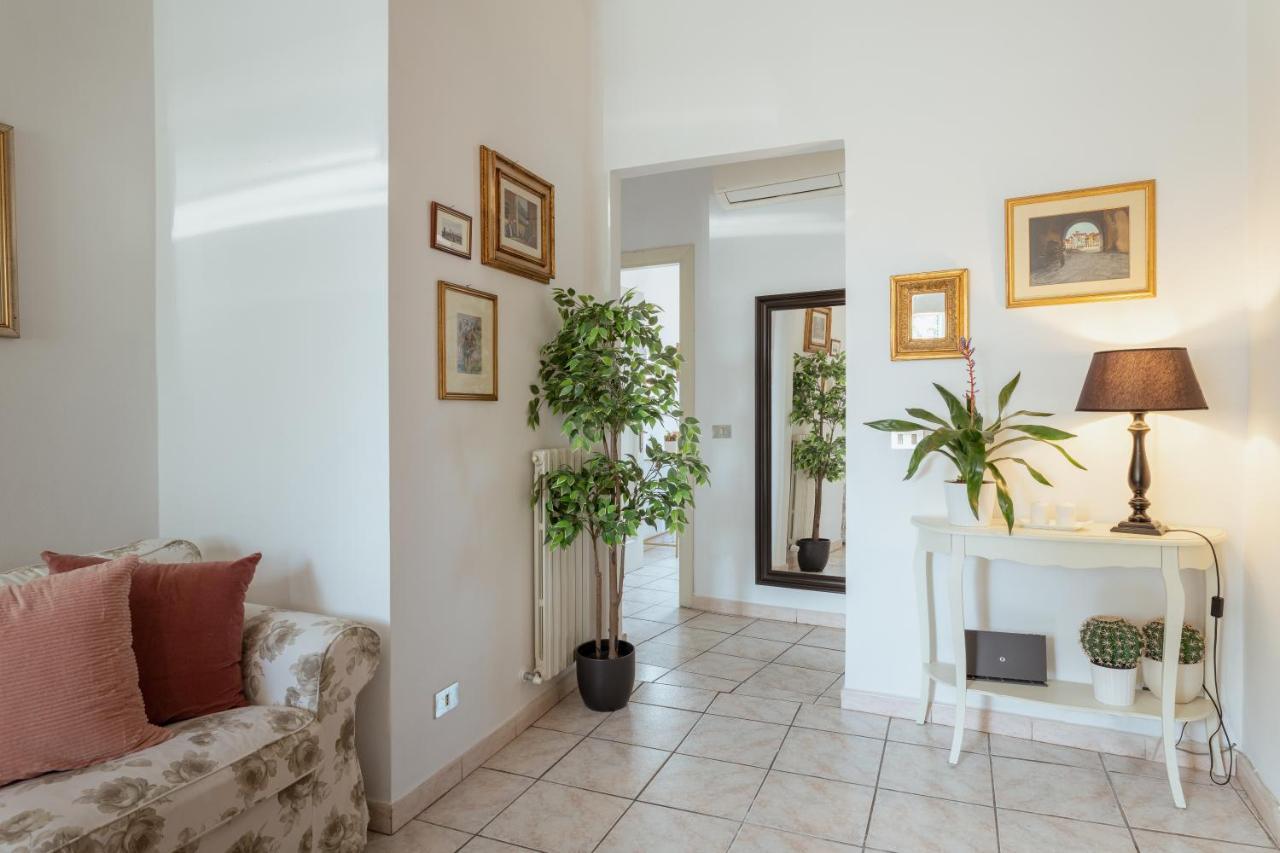 San Leonardo Apartment Lucca Exterior photo